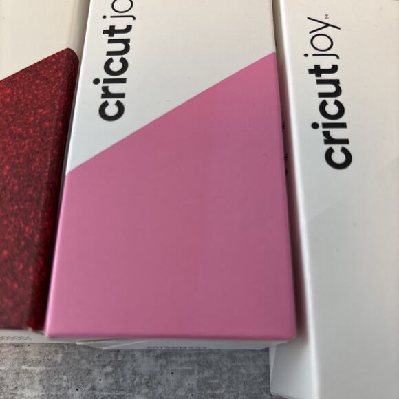 Cricut Joy Smart Iron-On Rolls Multi - 5.5 x 19in - 3 Rolls. - Picture 5 of 8